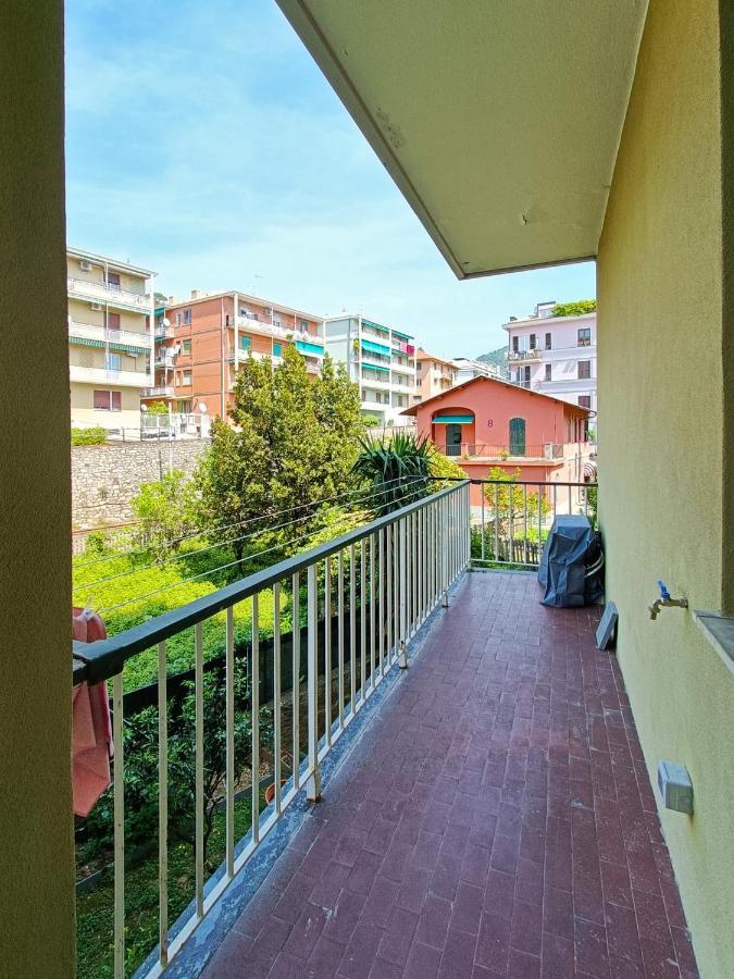 Incantevole Appartamento Genova Quinto Vicino Alla Spiaggia Exterior photo